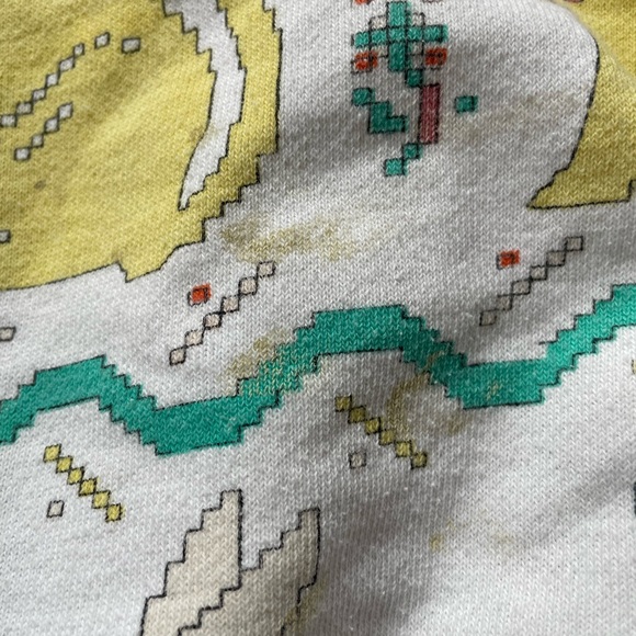 Vintage Allen Solly 1980s faux cross-stitch bunny and cat sweatshirt - Picture 5 of 7